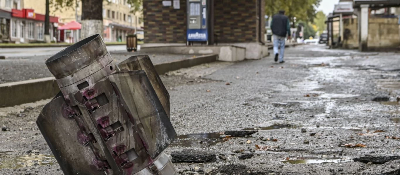 Δεν κράτησε η εκεχειρία - Οι Αζέροι βομβαρδίζουν ξανά το Στεπανακέρτ